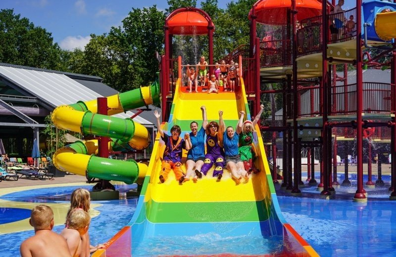 Gr&ouml;&szlig;ter Wasserspielplatz Hollands mit Animation